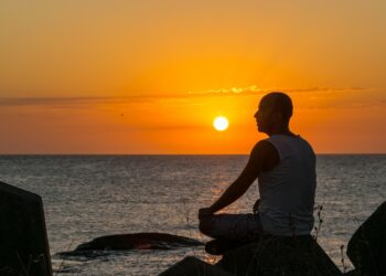 Unlocking Inner Peace: Essential Mindful Living Tips for a Balanced Life