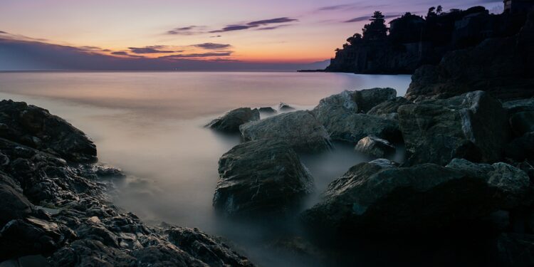 Soothing Sleep: Unwind with Relaxing Bedtime Rituals